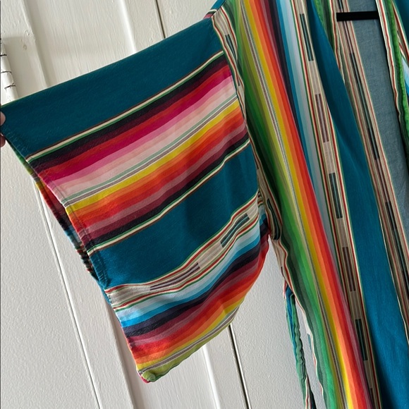 Baja Robe (worn by Jenna Lyons on RHONY) - Picture 4 of 13